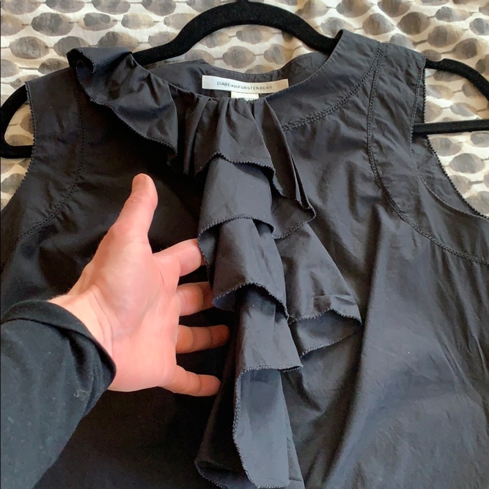 Diane von Furstenberg ruffle front career top - Picture 2 of 6
